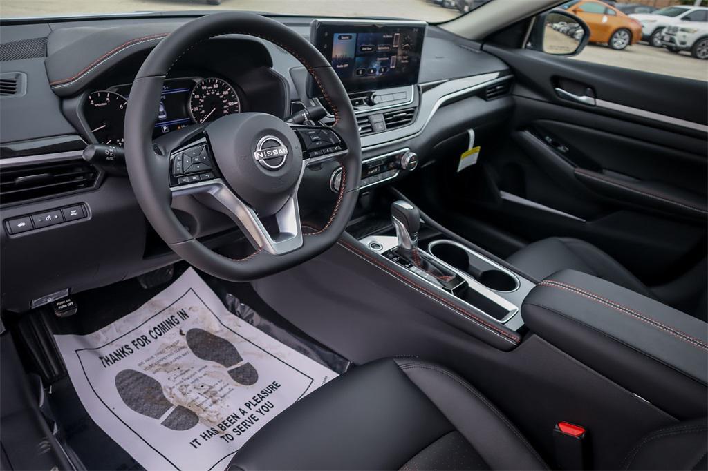 new 2025 Nissan Altima car, priced at $28,887