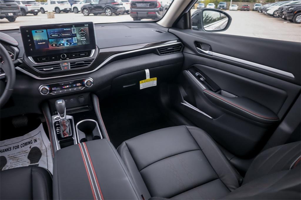 new 2025 Nissan Altima car, priced at $28,887