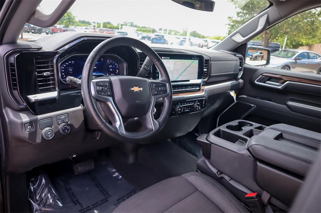 used 2025 Chevrolet Silverado 1500 car, priced at $36,000