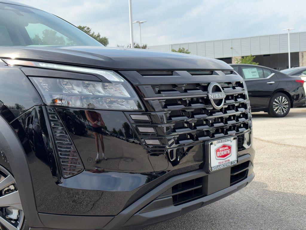 new 2026 Nissan Pathfinder car, priced at $35,810