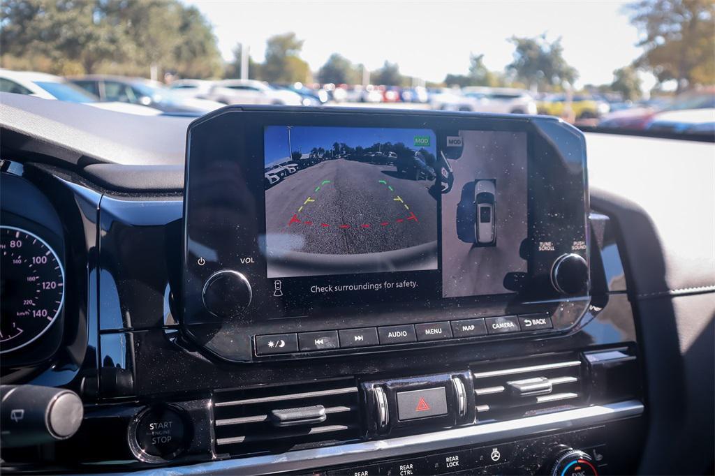 new 2025 Nissan Pathfinder car, priced at $38,575