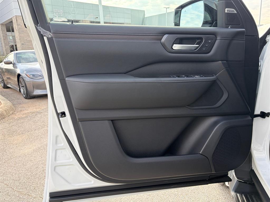 new 2026 Nissan Armada car, priced at $61,245