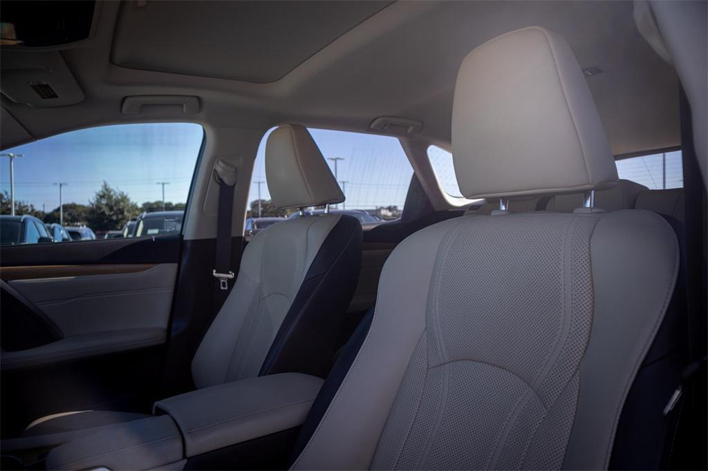 used 2018 Lexus RX 350L car, priced at $25,000