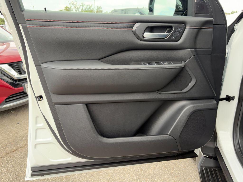 new 2026 Nissan Armada car, priced at $73,314