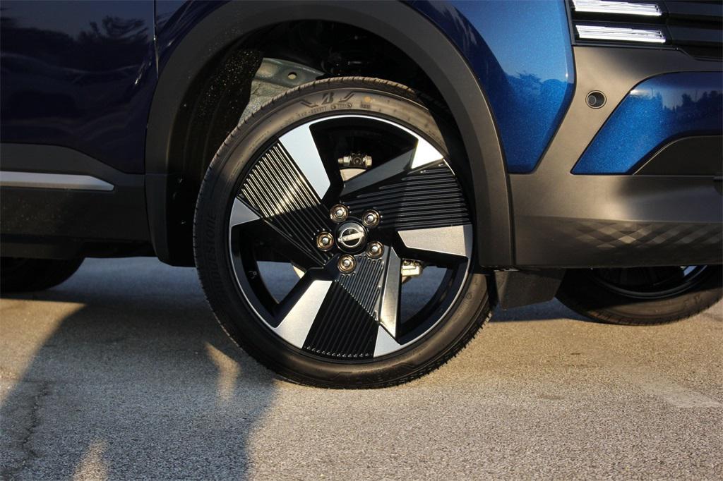 new 2026 Nissan Kicks car, priced at $26,660