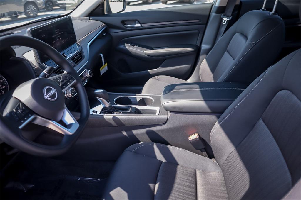 new 2025 Nissan Altima car, priced at $25,577