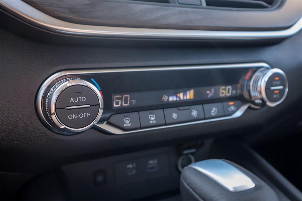 new 2025 Nissan Altima car, priced at $25,577