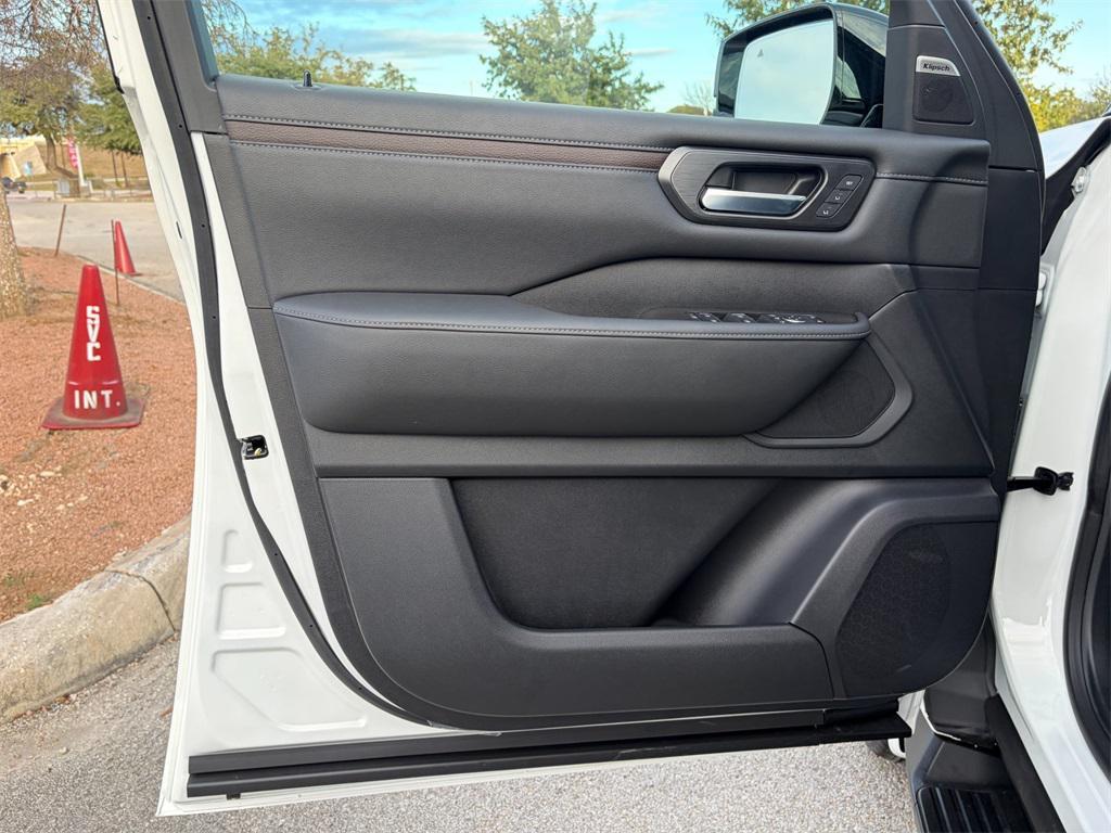 new 2026 Nissan Armada car, priced at $61,723