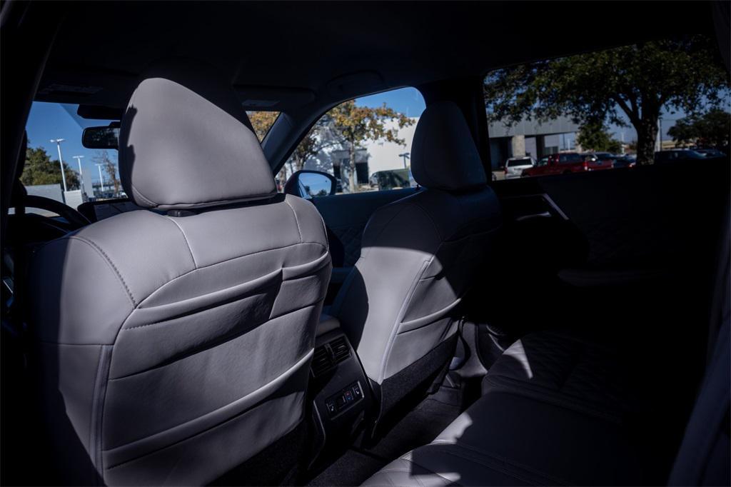 used 2024 Mitsubishi Outlander car, priced at $26,500