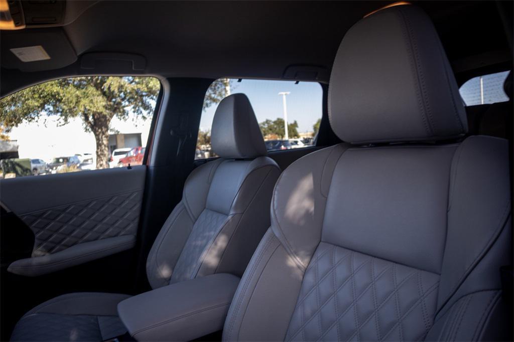 used 2024 Mitsubishi Outlander car, priced at $26,500