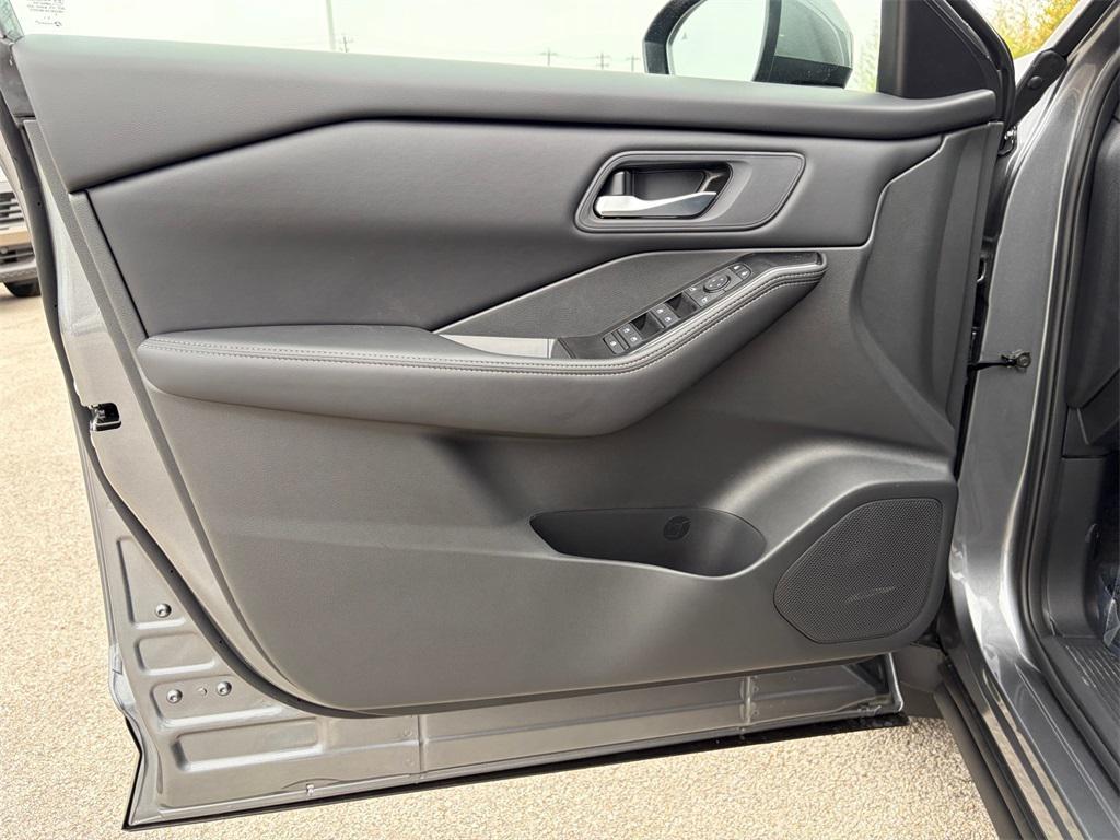 new 2026 Nissan Rogue car, priced at $30,225