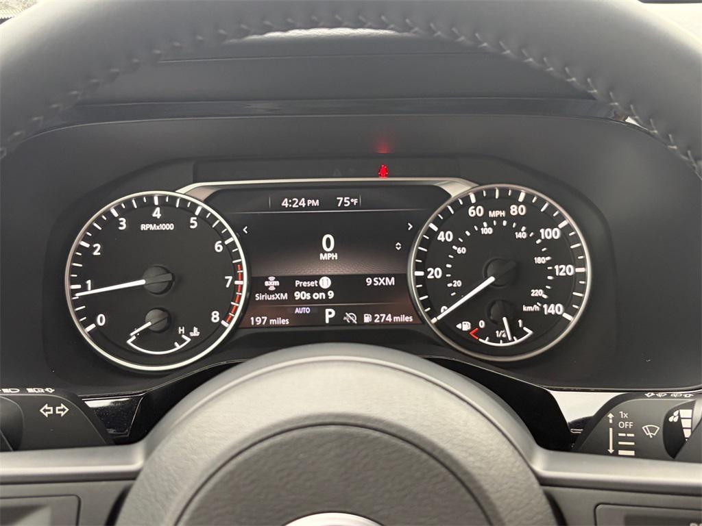 new 2025 Nissan Pathfinder car, priced at $37,207