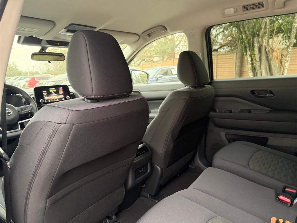 new 2025 Nissan Pathfinder car, priced at $37,207