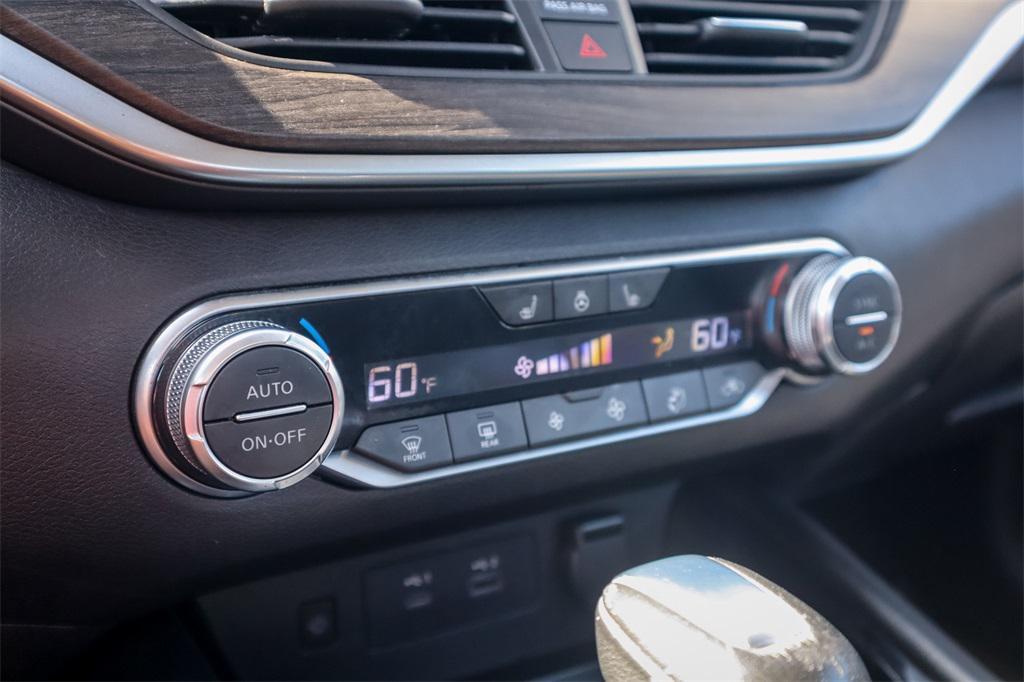 used 2023 Nissan Altima car, priced at $22,000