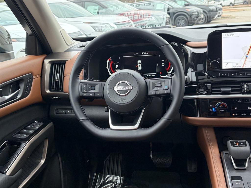 new 2025 Nissan Pathfinder car, priced at $46,493