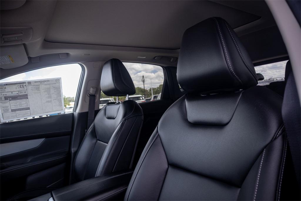 new 2025 Nissan Murano car, priced at $44,717