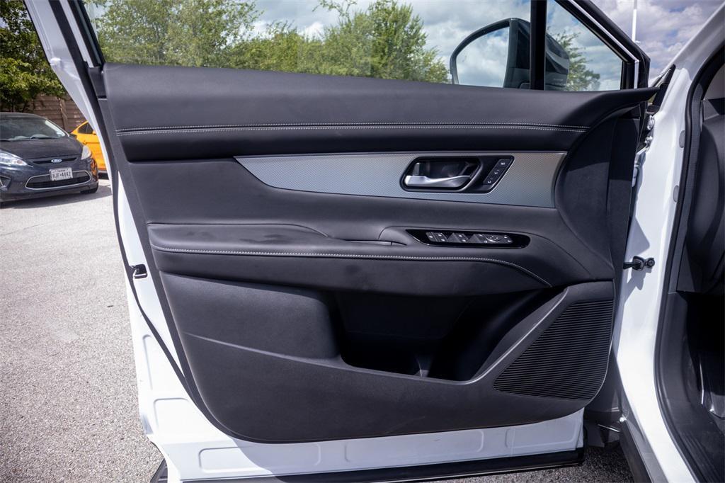 new 2025 Nissan Murano car, priced at $44,717