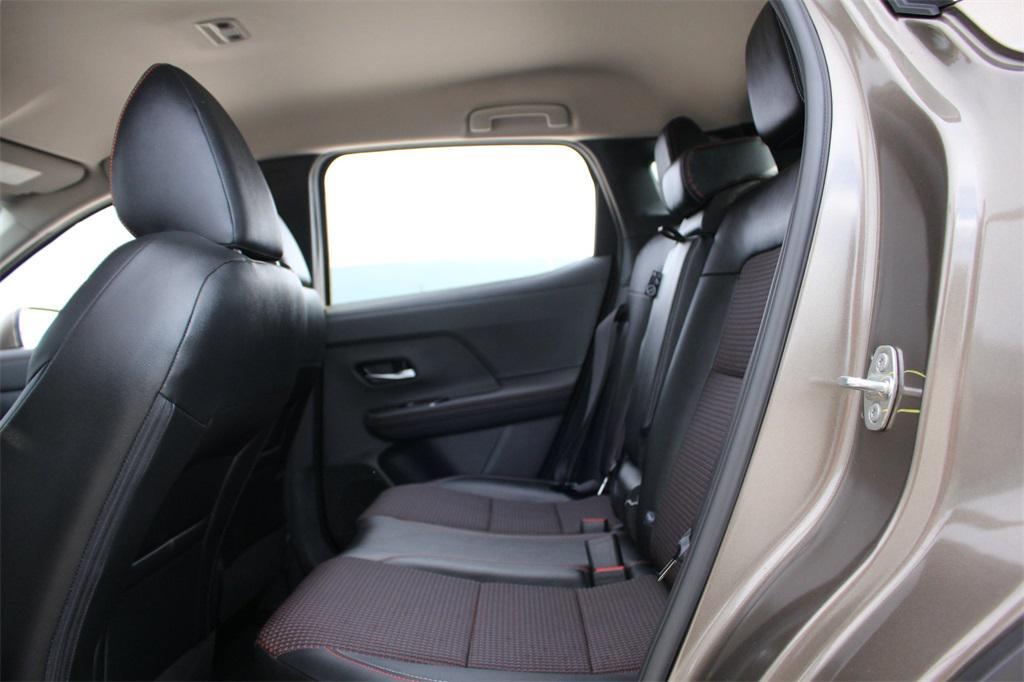 new 2025 Nissan Kicks car, priced at $23,402