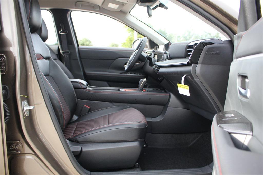 new 2025 Nissan Kicks car, priced at $23,402