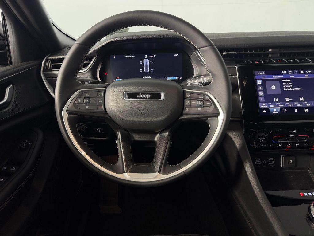 used 2025 Jeep Grand Cherokee car, priced at $35,973