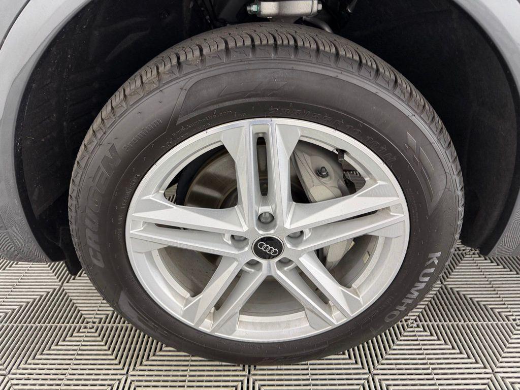 used 2024 Audi Q5 e car, priced at $36,975