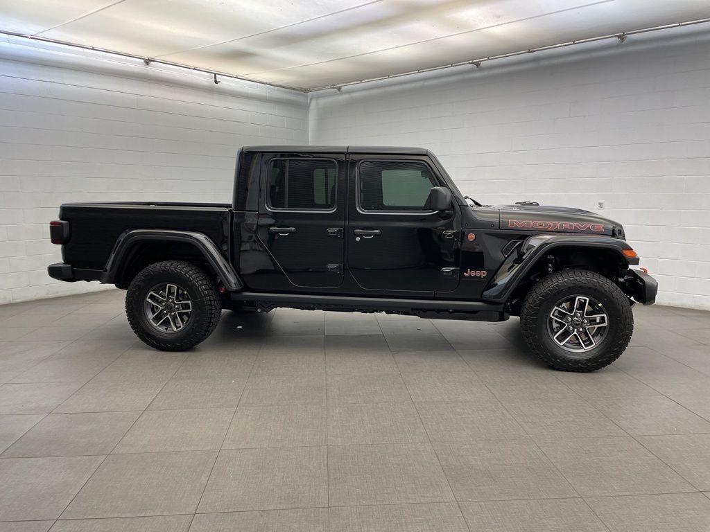 new 2026 Jeep Gladiator car, priced at $49,466