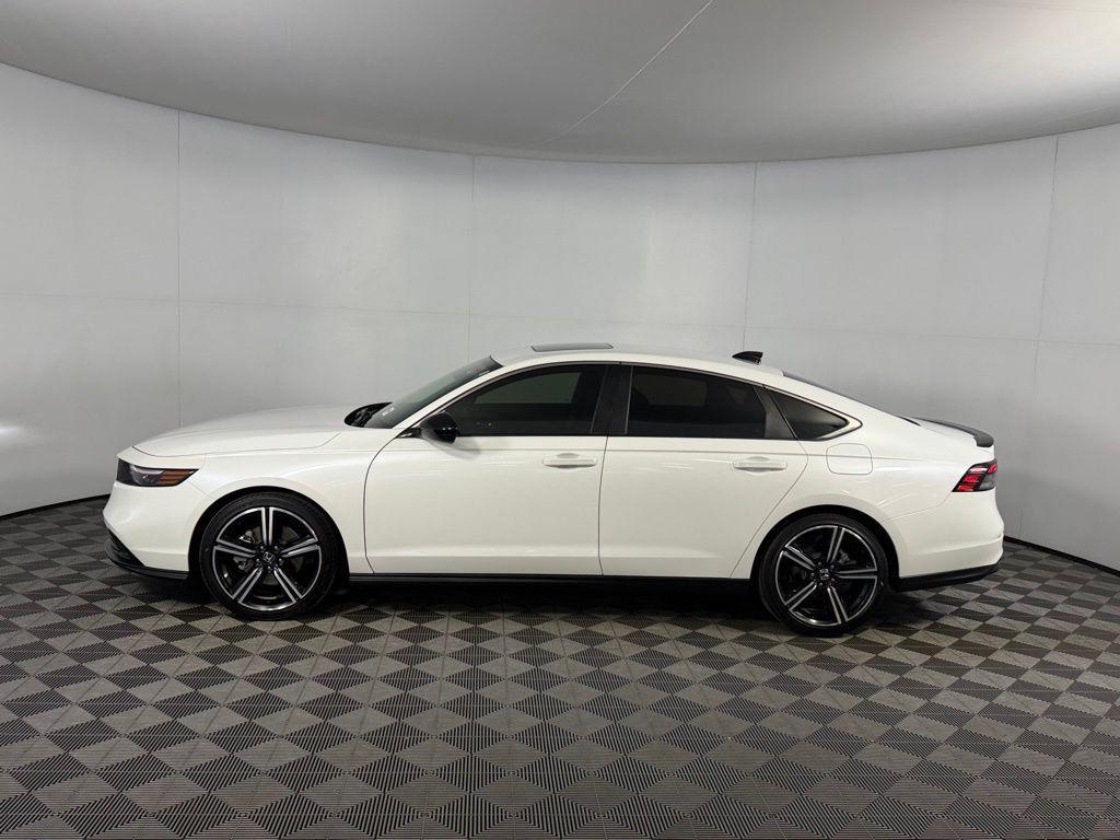 used 2025 Honda Accord Hybrid car, priced at $31,373