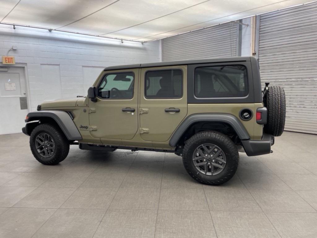 new 2026 Jeep Wrangler car, priced at $43,371