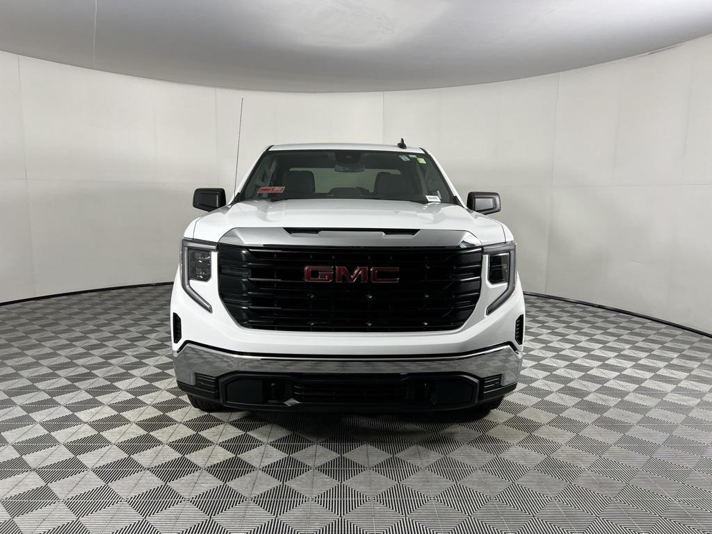 used 2025 GMC Sierra 1500 car, priced at $37,573
