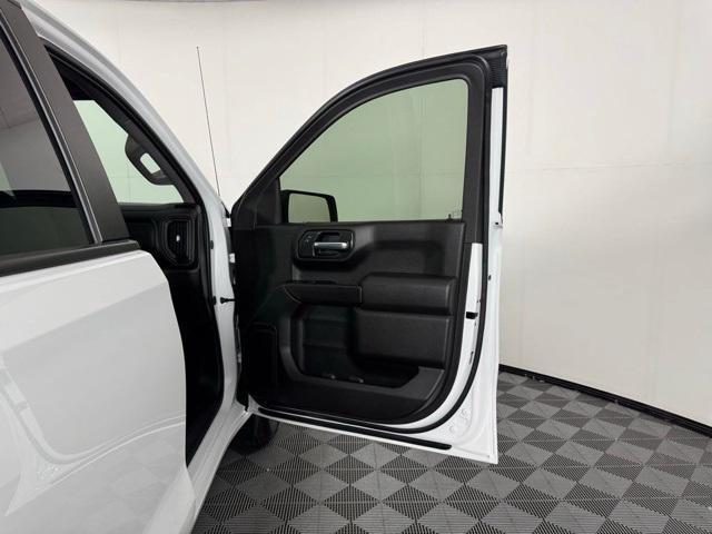 used 2025 GMC Sierra 1500 car, priced at $37,573