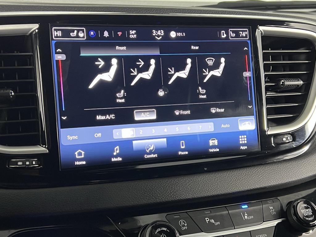 used 2025 Chrysler Pacifica car, priced at $31,973