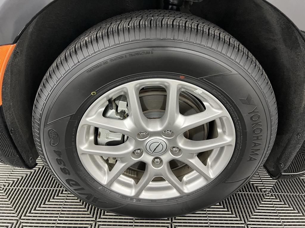 used 2025 Chrysler Pacifica car, priced at $31,973