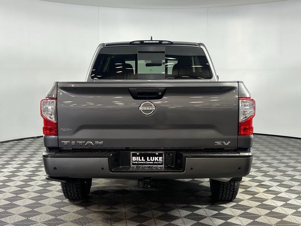 used 2024 Nissan Titan car, priced at $32,073