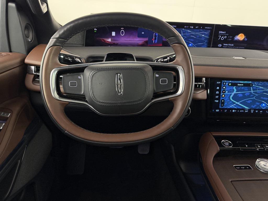 used 2025 Lincoln Navigator car, priced at $87,573