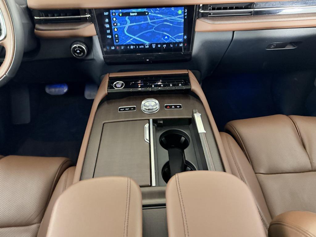 used 2025 Lincoln Navigator car, priced at $87,573