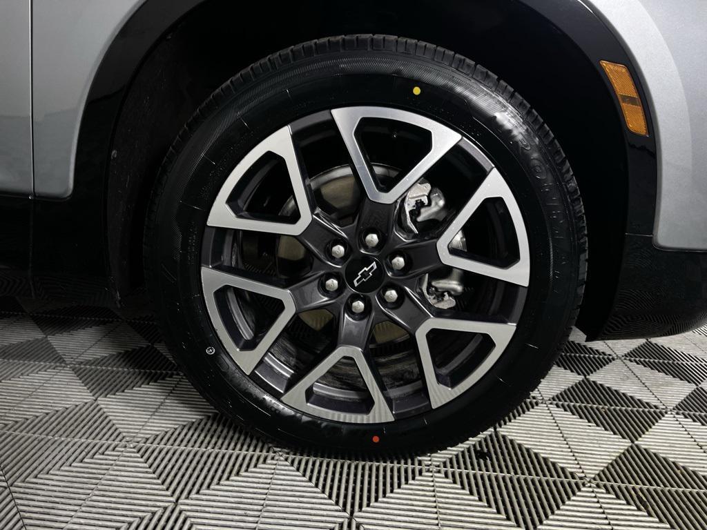 used 2025 Chevrolet Blazer car, priced at $34,573