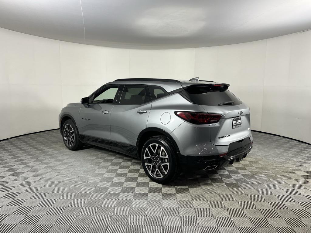 used 2025 Chevrolet Blazer car, priced at $34,573