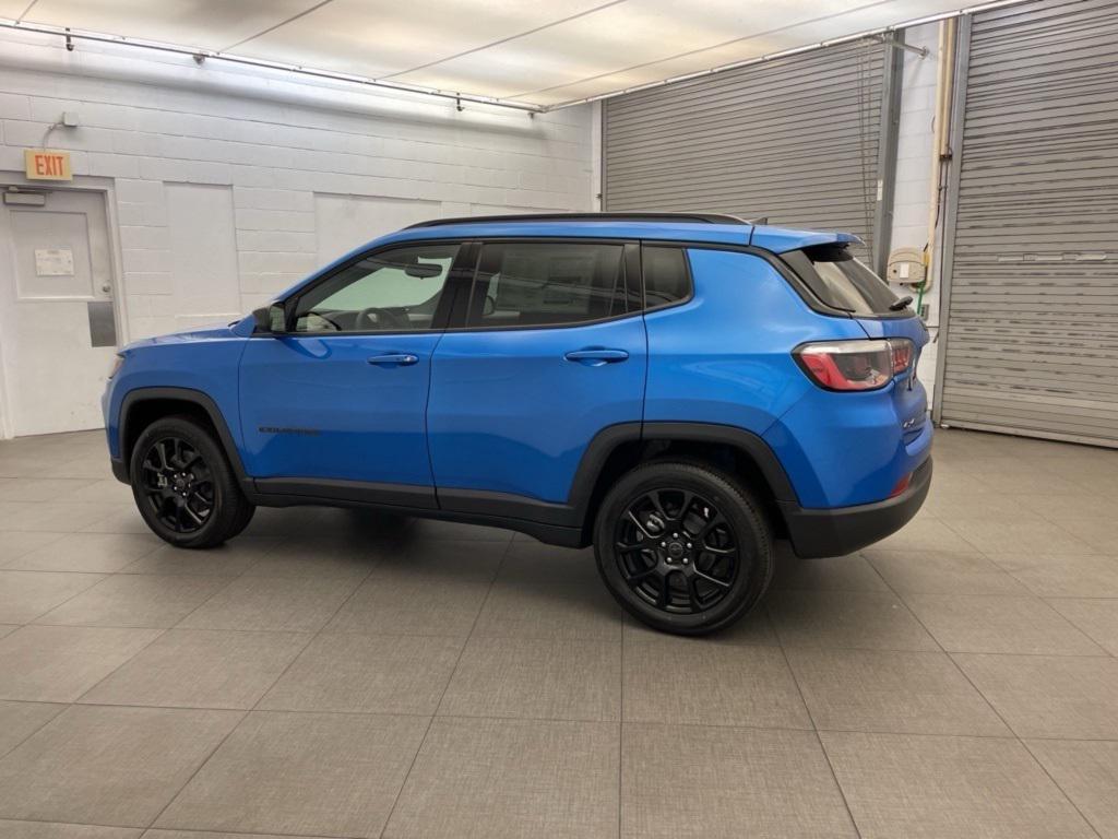 new 2025 Jeep Compass car, priced at $25,489