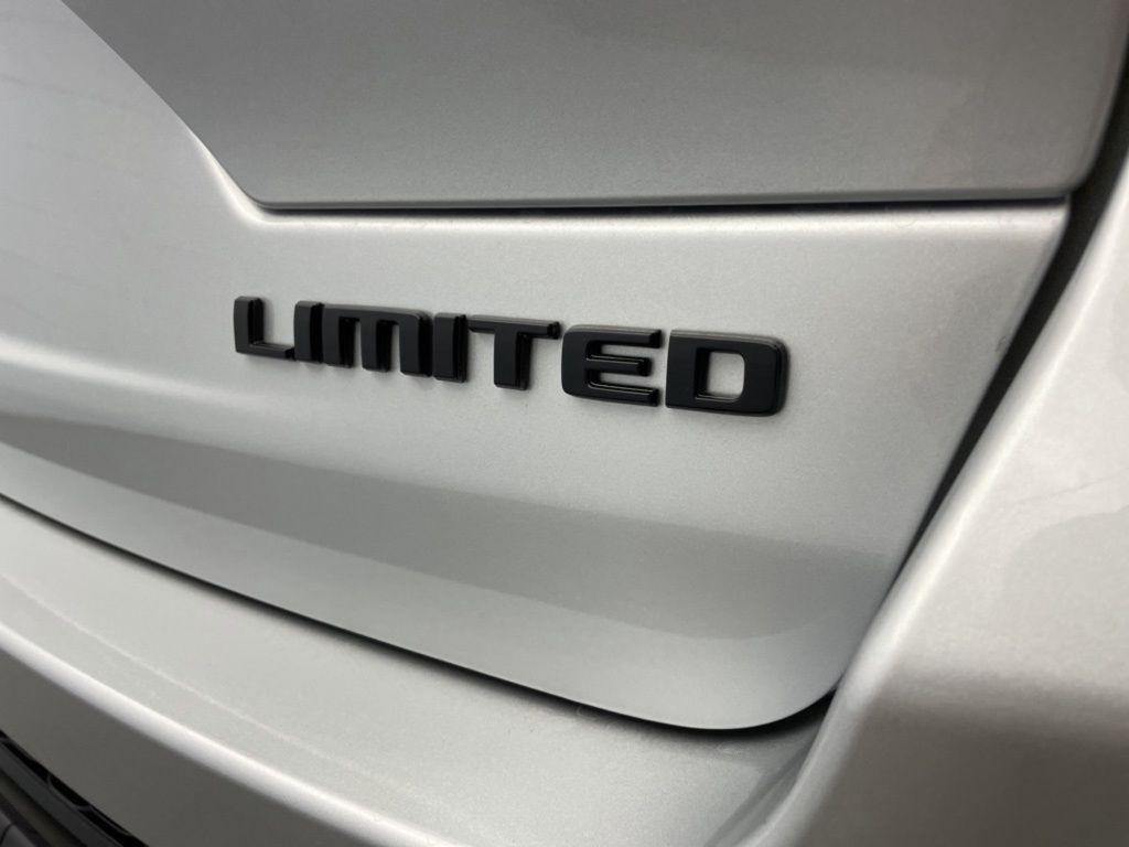 new 2025 Jeep Grand Cherokee car, priced at $45,395