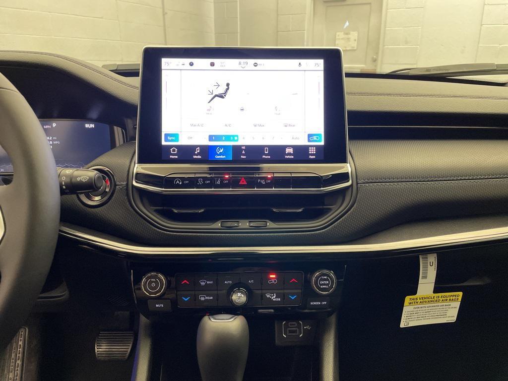 new 2026 Jeep Compass car, priced at $34,510