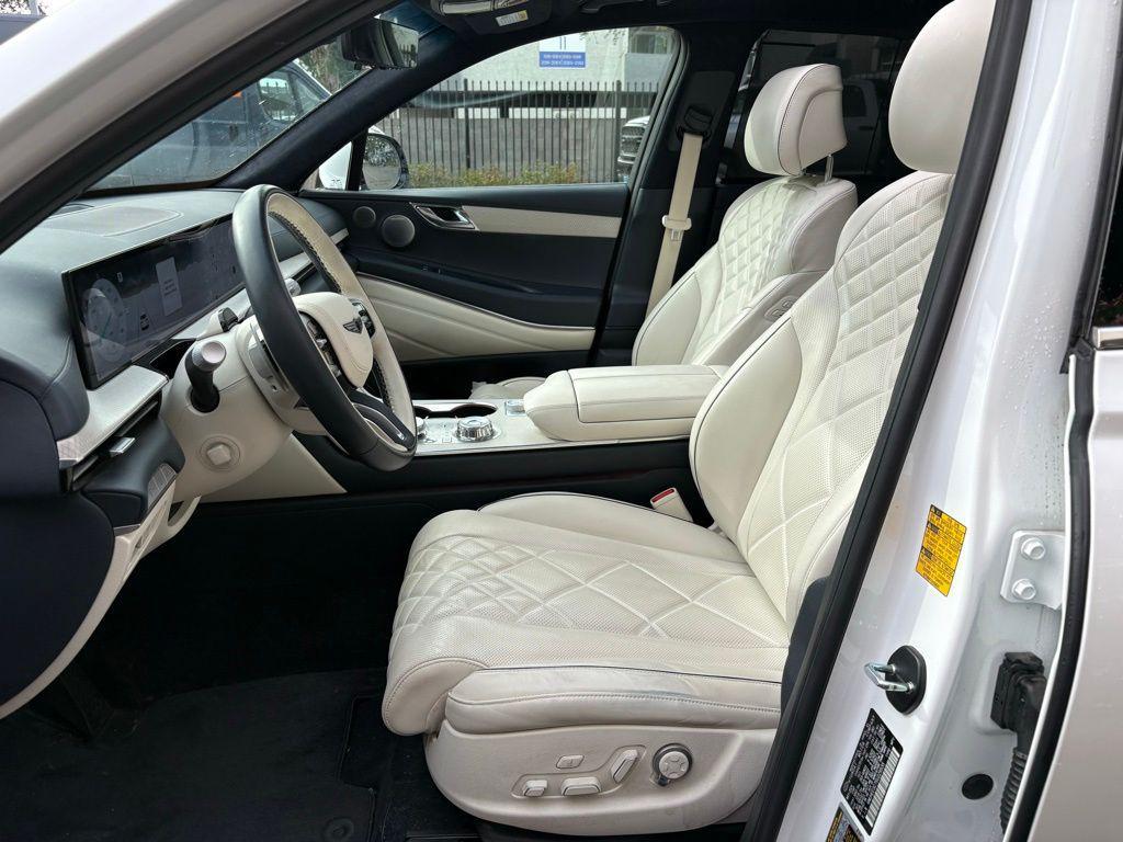used 2025 Genesis GV80 car, priced at $60,573