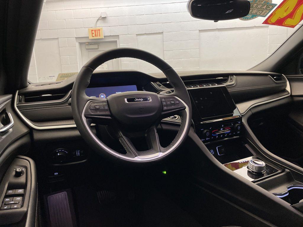 used 2024 Jeep Grand Cherokee L car, priced at $28,973