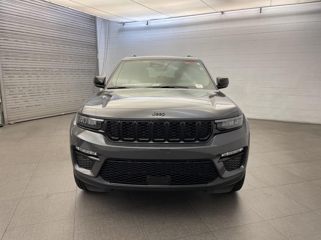 new 2025 Jeep Grand Cherokee car, priced at $46,652