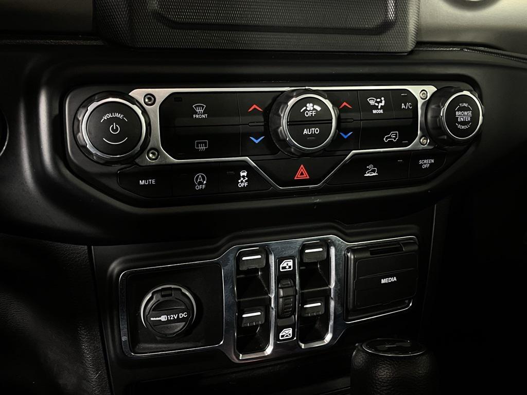 used 2022 Jeep Wrangler Unlimited car, priced at $26,973