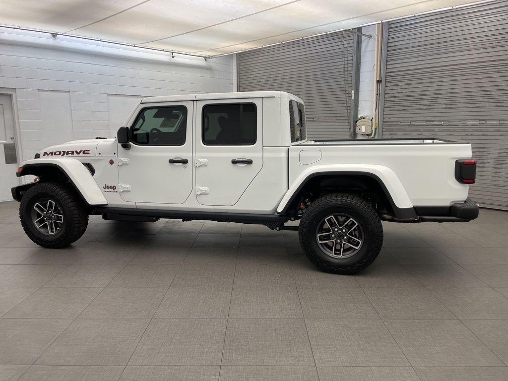new 2026 Jeep Gladiator car, priced at $51,837