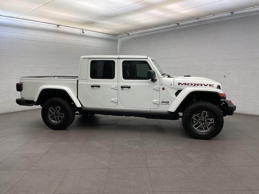 new 2026 Jeep Gladiator car, priced at $51,837