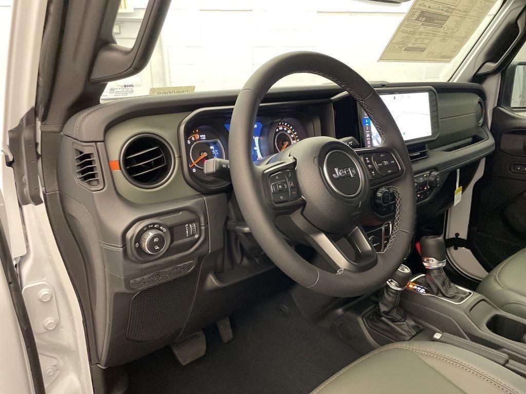 new 2026 Jeep Gladiator car, priced at $51,837