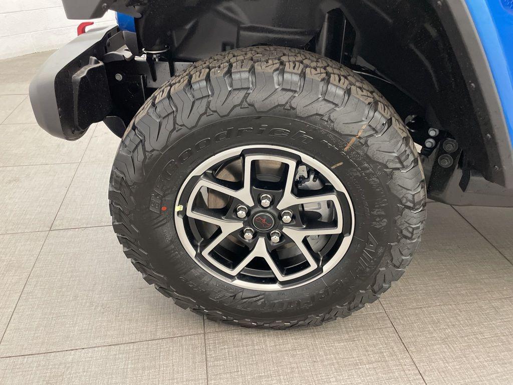 new 2026 Jeep Wrangler car, priced at $51,236