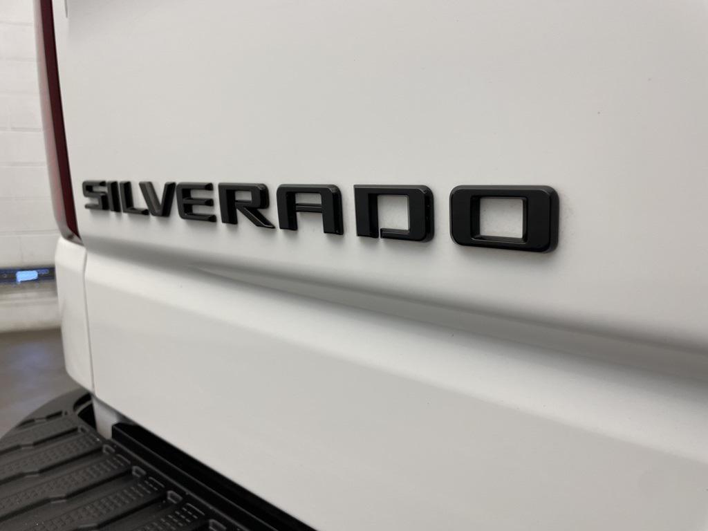 used 2025 Chevrolet Silverado 1500 car, priced at $49,573