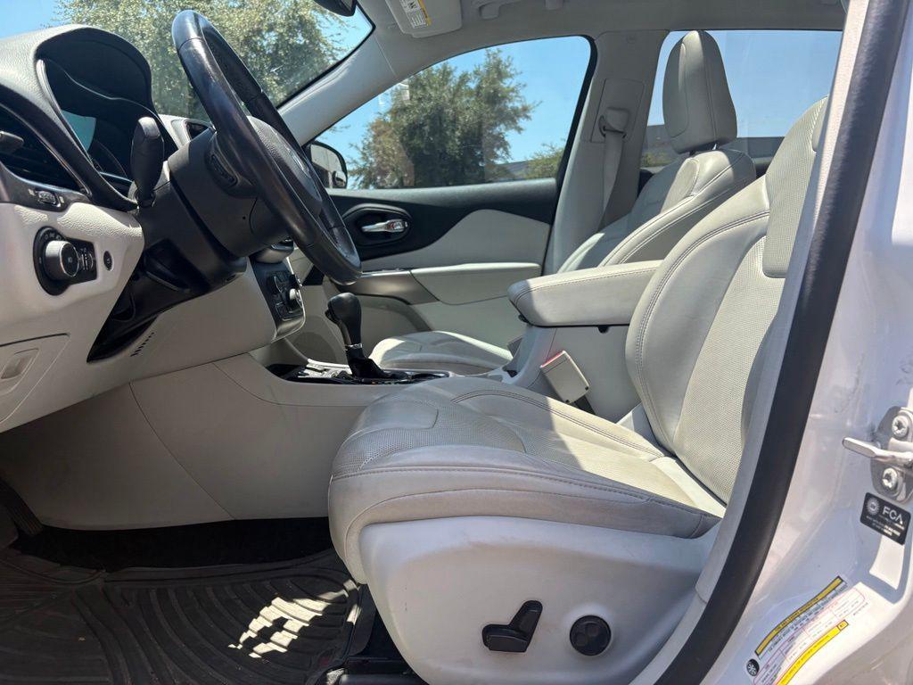 used 2021 Jeep Cherokee car, priced at $20,072